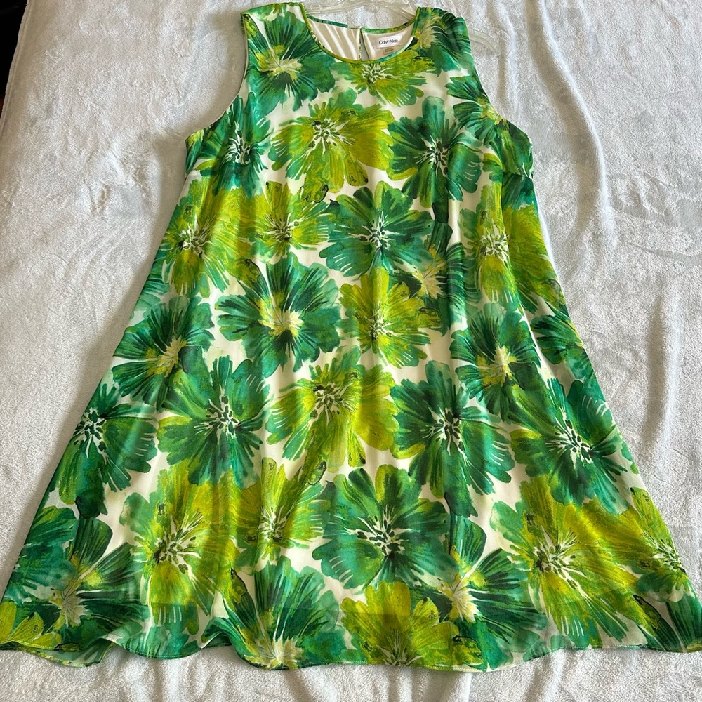 Green and Yellow Floral Sleeveless Calvin Klein Above the Knee Dress- Size 22W